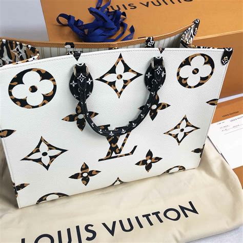 louis vuitton jungle tote|Louis Vuitton onthego tote bag.